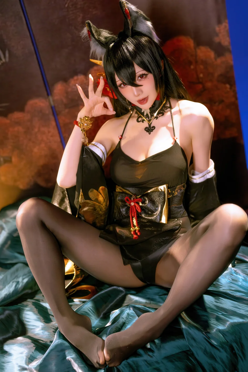 星之迟迟_2025年12月计划E_碧蓝航线·近江_61P_996MB tg@simisebaisi 【丝足阁】014.webp